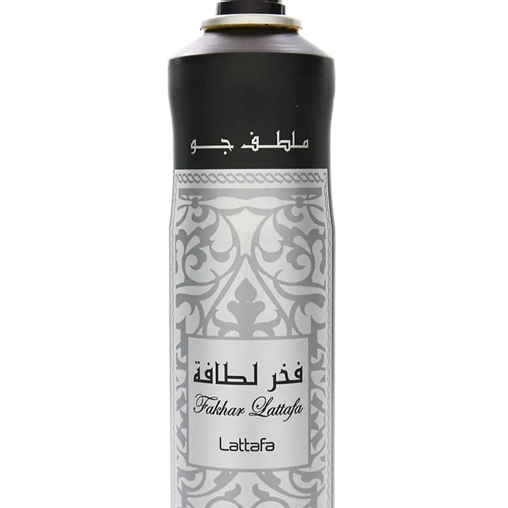 https://cdn.shopify.com/s/files/1/0798/6898/5693/files/fakhar-lattafa-silver-air-freshener-300ml-lattafa-emirates-oud-3.jpg?v=1713056475