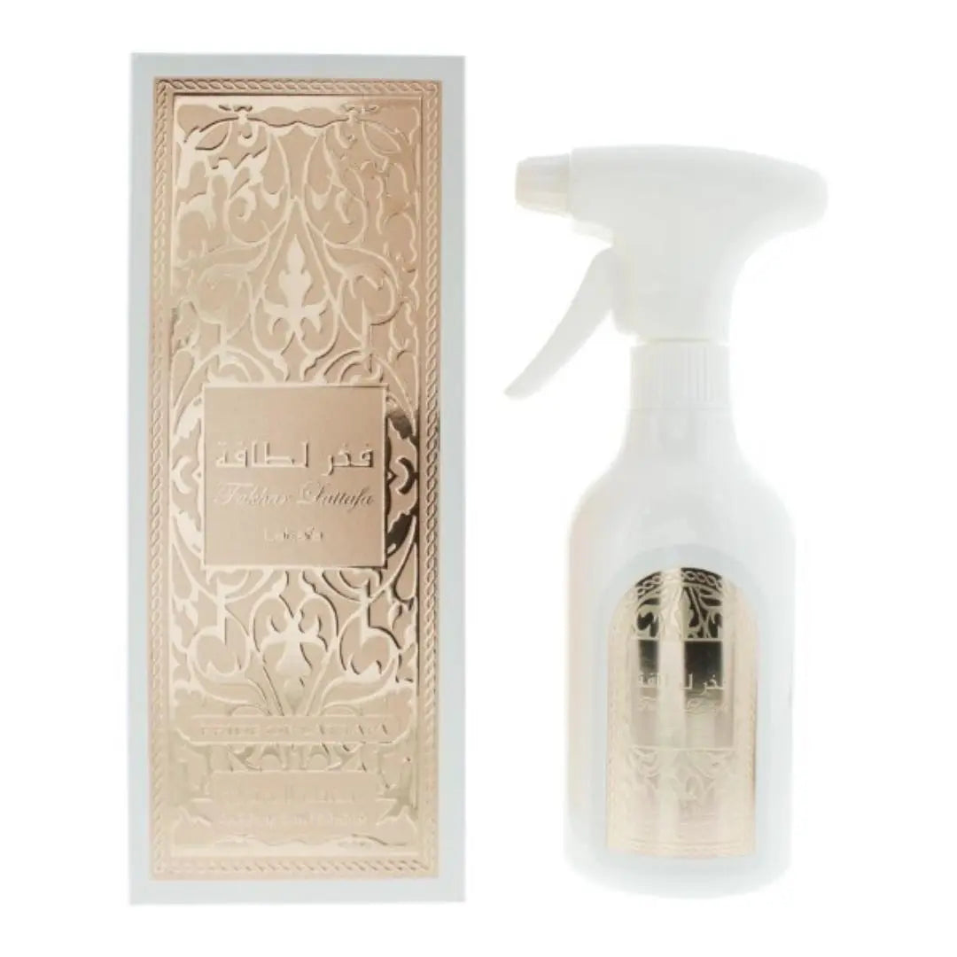 https://cdn.shopify.com/s/files/1/0798/6898/5693/files/Fakhar-Lattafa-Room-Spray-450ml-Lattafa-131859049.jpg?v=1718059477