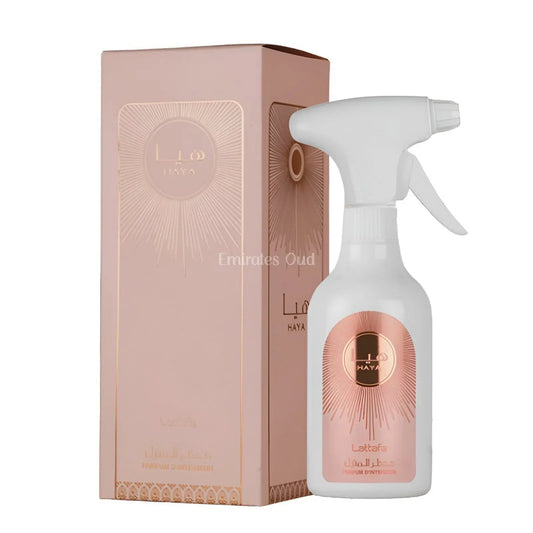 https://cdn.shopify.com/s/files/1/0798/6898/5693/files/Haya-Room-Spray-450ml-Lattafa-131906628.jpg?v=1718059545