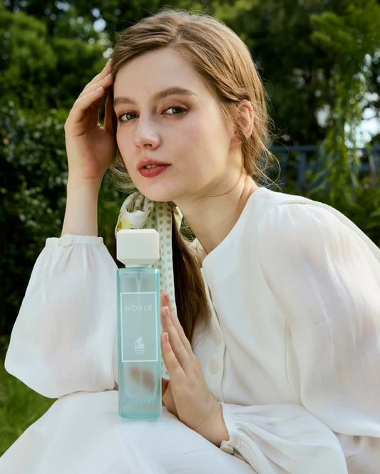https://cdn.shopify.com/s/files/1/0798/6898/5693/files/Noble-200ml-EDP-Assaf-179070029.png?v=1760474069