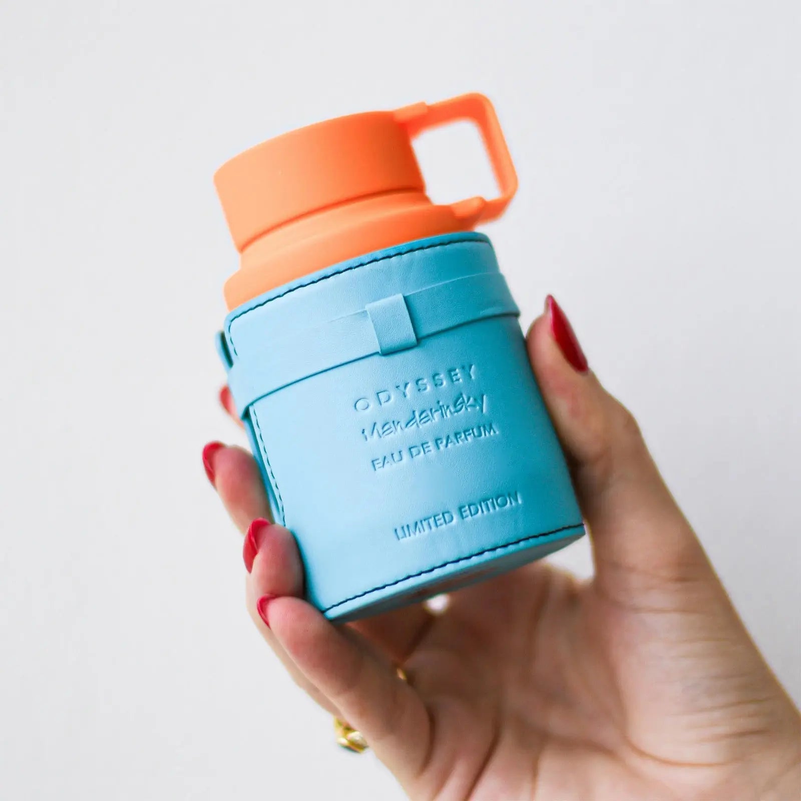 https://cdn.shopify.com/s/files/1/0798/6898/5693/files/Odyssey-Mandarin-Sky-Limited-Edition-Perfume-100ml-EDP-Armaf-133965124.jpg?v=1719093540