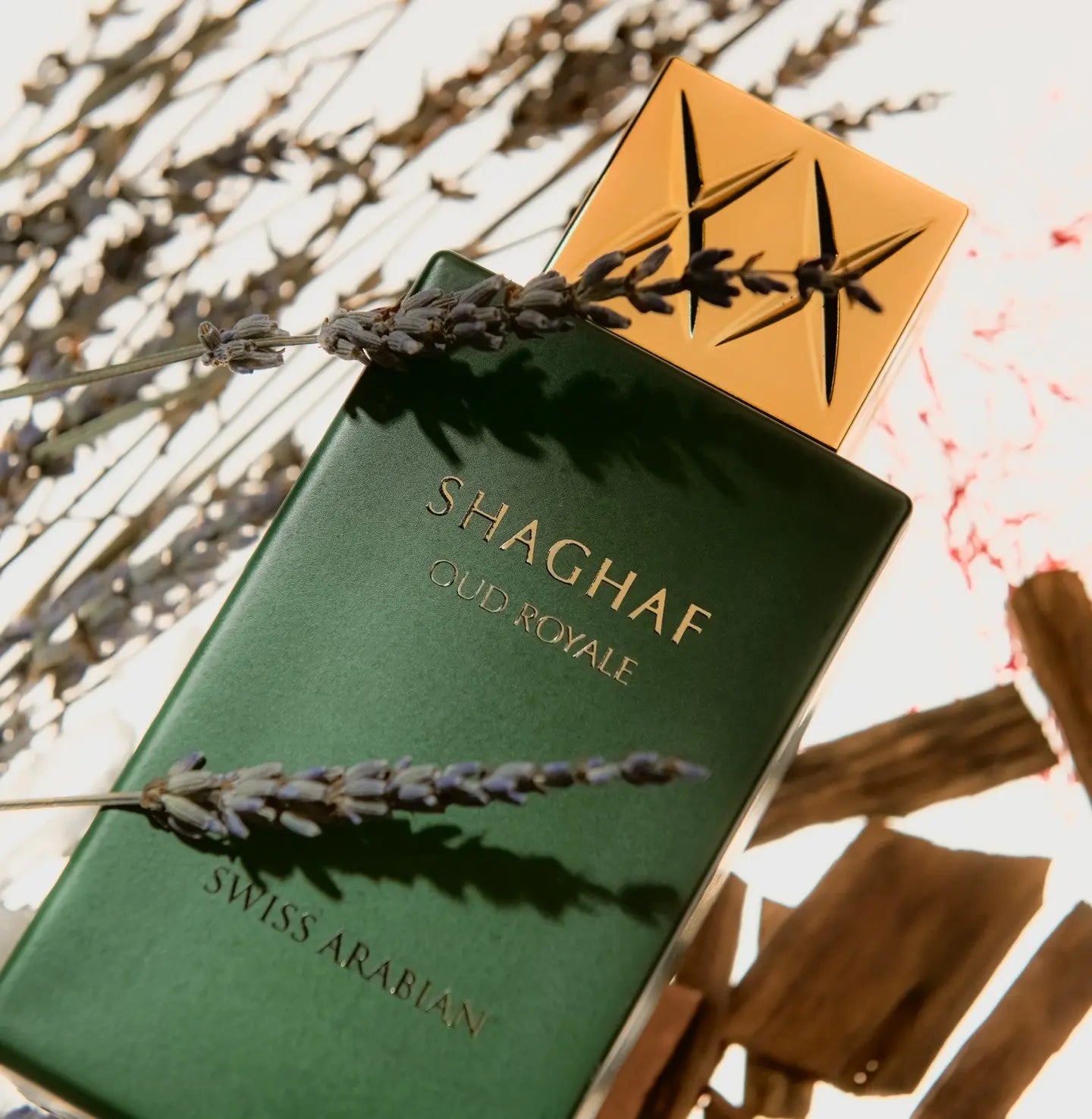 https://cdn.shopify.com/s/files/1/0798/6898/5693/files/Shaghaf-Oud-Royale-Perfume-75ml-EDP-Swiss-Arabian-136474631.jpg?v=1752375773