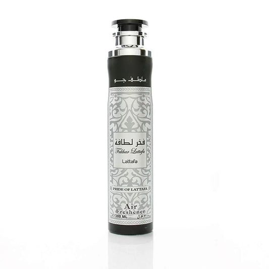 https://cdn.shopify.com/s/files/1/0798/6898/5693/files/fakhar-lattafa-silver-air-freshener-300ml-lattafa-emirates-oud-1.jpg?v=1713056469