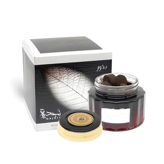 https://cdn.shopify.com/s/files/1/0798/6898/5693/files/najdia-bakhoor-incense-100g-lattafa-emirates-oud.jpg?v=1713057970
